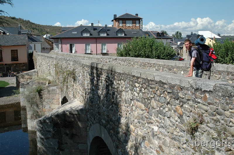 DSC_4369.JPG - Brücke in Molinaseca